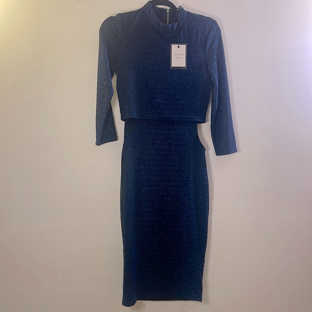 Navy blue sparkly thread dress